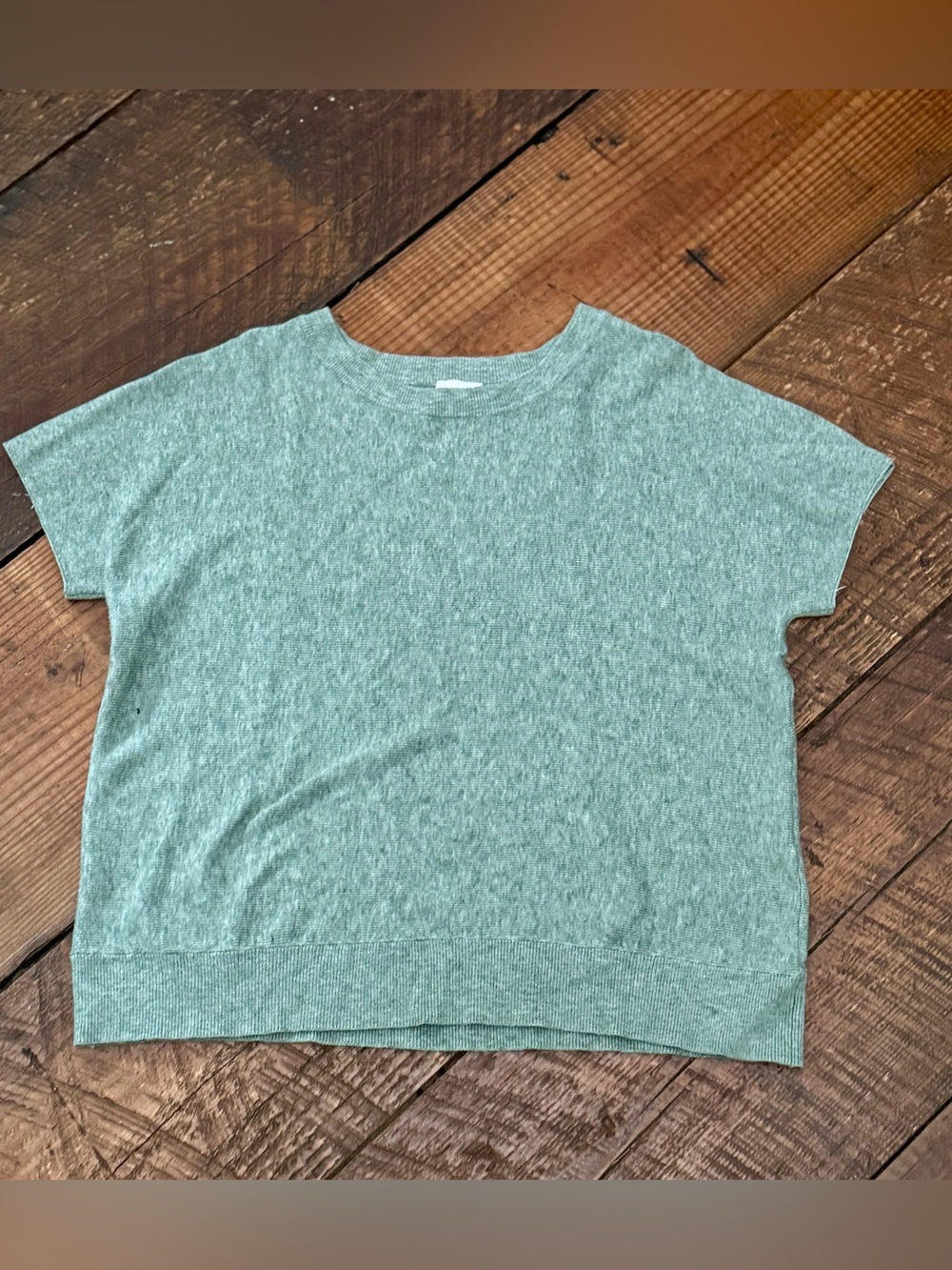 Green Sweater Size M